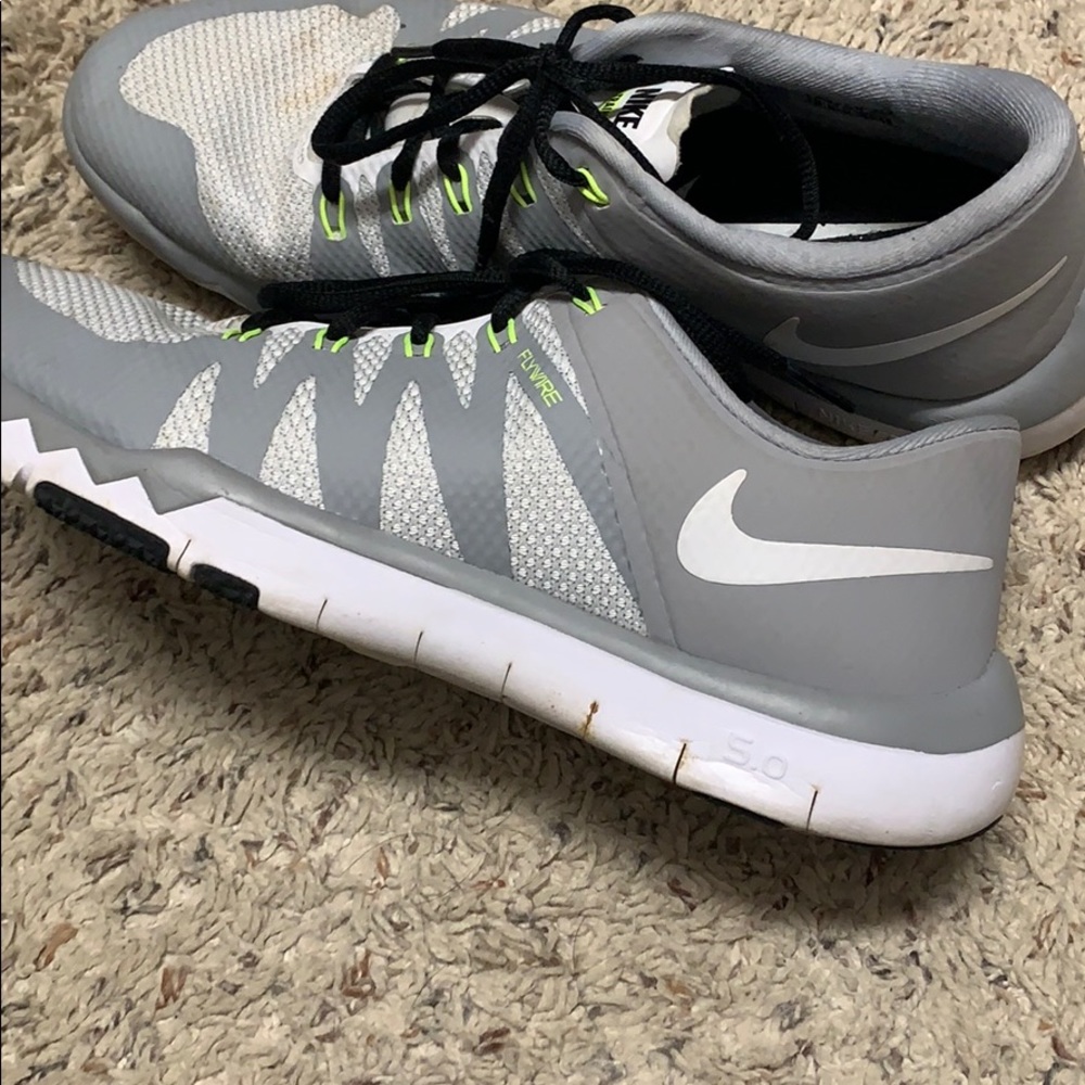Men’s Nike Flywire shoes